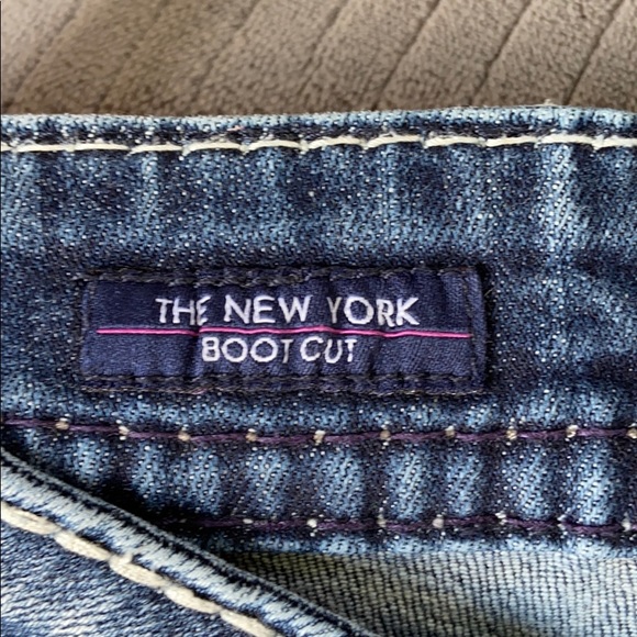 Vigoss Jeans - Picture 6 of 7